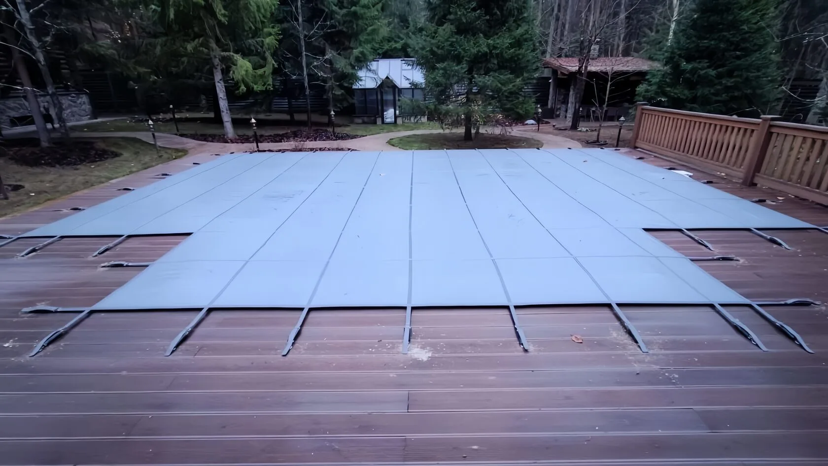 Покрывало для бассейна Laguna Cover Mesh в Новосибирске