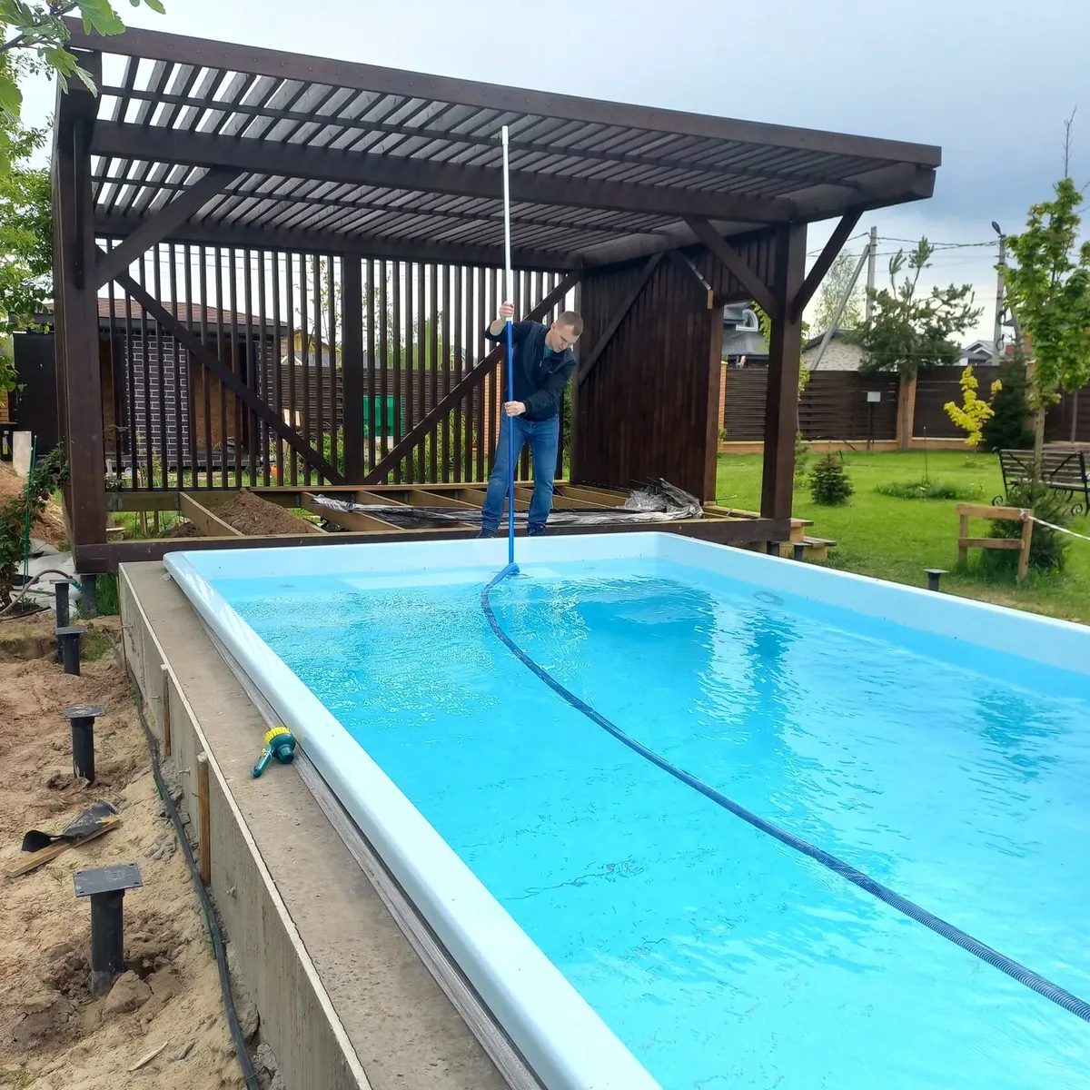 Копинговый бордюрный камень для бассейна Laguna в Новосибирске